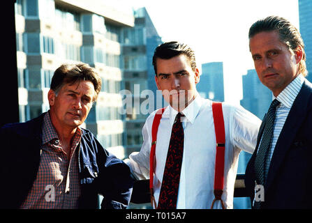 MARTIN SHEEN, CHARLIE SHEEN, MICHAEL DOUGLAS, WALL STREET, 1987 Stock Photo