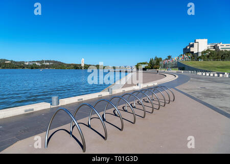 The shores of Lake Burley Griffin in the Parliamentary Triangle, Canberra, Australian Capital Territory, Australia Stock Photo