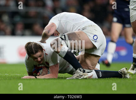 England's Sarah McKenna scores here side 1st try during the Women's Six Nations match at Twickenham Stadium, London. Stock Photo