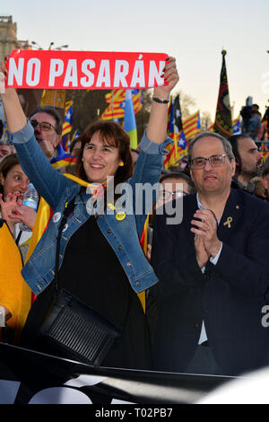 Madrid, Spain. 16th March 2019. The President of the Community of Catalonia, Quim Torra, (R) is seen during the demonstration in Madrid. Thousands of Catalans protest in the streets of Madrid asking for independence on March 16, 2019 in Madrid, Spain. The Spanish Government holds trial for several politicians in Catalonia for political activities for independence. Demonstrators are demanding the release of jailed Catalonian political leaders as well as a new referendum on independence. Credit: Jorge Rey/MediaPunch Credit: MediaPunch Inc/Alamy Live News Stock Photo