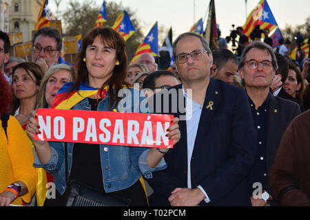 Madrid, Spain. 16th March 2019. The President of the Community of Catalonia, Quim Torra,(R) is seen during the demonstration in Madrid. Thousands of Catalans protest in the streets of Madrid asking for independence on March 16, 2019 in Madrid, Spain. The Spanish Government holds trial for several politicians in Catalonia for political activities for independence. Demonstrators are demanding the release of jailed Catalonian political leaders as well as a new referendum on independence. Credit: Jorge Rey/MediaPunch Credit: MediaPunch Inc/Alamy Live News Stock Photo