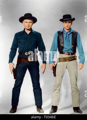 YUL BRYNNER, HORST BUCHHOLZ, THE MAGNIFICENT SEVEN, 1960 Stock Photo