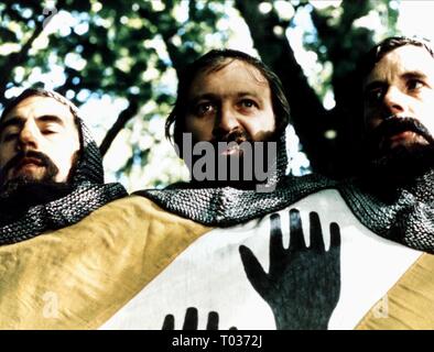 TERRY JONES, GRAHAM CHAPMAN, MICHAEL PALIN, MONTY PYTHON AND THE HOLY GRAIL, 1975 Stock Photo