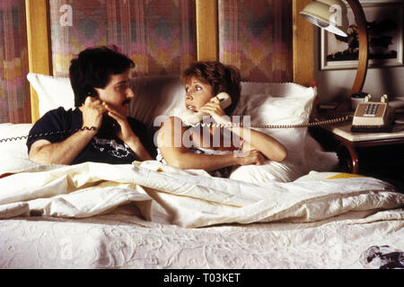 BRUNO KIRBY, CARRIE FISHER, WHEN HARRY MET SALLY..., 1989 Stock Photo