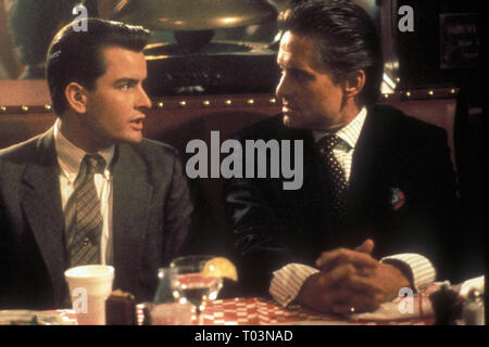 CHARLIE SHEEN, MICHAEL DOUGLAS, WALL STREET, 1987 Stock Photo