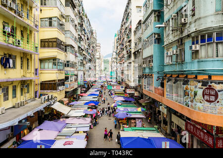 Fa Yuen Street Market in Mongkok, Hong Kong Stock Photo