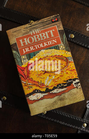 A vintage paperback edition of The Hobbit written by J.R.R. Tolkien in 1937 and published by Unwin Books Stock Photo