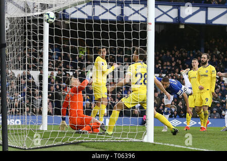 Liverpool, UK. 17th Mar, 2019. Richarlison of Everton (30) scores his teams 1st goal.  Premier League match, Everton v Chelsea at Goodison Park in Liverpool on Sunday 17th March 2019.  this image may only be used for Editorial purposes. Editorial use only, license required for commercial use. No use in betting, games or a single club/league/player publications. pic by Chris Stading/Andrew Orchard sports photography/Alamy Live news Credit: Andrew Orchard sports photography/Alamy Live News Stock Photo