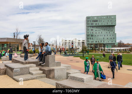 CHARLOTTE, NC, USA-3/16/19: A busy 1st Ward Park on a sunny spring day. Stock Photo