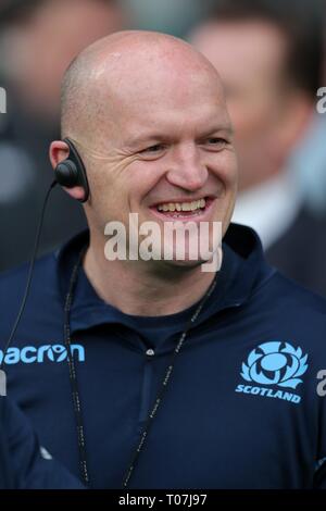 Scotland head coach Gregor Townsend with Finn Russell ahead of the