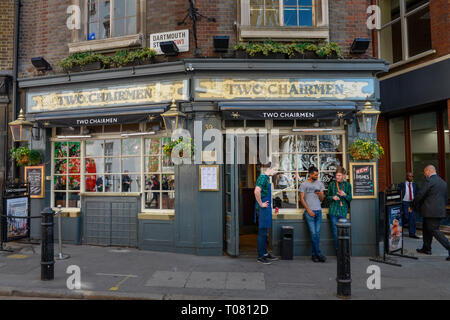Pub, Two Chairmen, Dartmouth St, Westminster, London, England, Grossbritannien Stock Photo