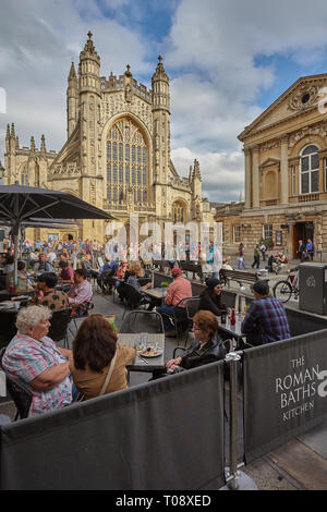 Bath Abbey and Pump Rooms, Bath, Somerset, Great Britain.