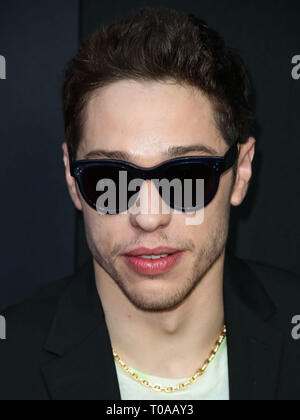 Hollywood, United States. 18th Mar, 2019. HOLLYWOOD, LOS ANGELES, CA, USA - MARCH 18: Comedian Pete Davidson arrives at the Los Angeles Premiere Of Netflix's 'The Dirt' held at ArcLight Cinemas Hollywood on March 18, 2019 in Hollywood, Los Angeles, California, United States. (Photo by Xavier Collin/Image Press Agency) Credit: Image Press Agency/Alamy Live News Stock Photo