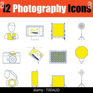Icon of photo camera sensor. Thin line design. Vector illustration ...