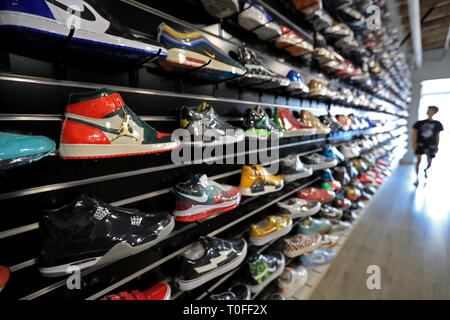 Los Angeles, USA. 18th Mar, 2019. A man visits Solestage, a streetwear shop at Fairfax Avenue in Los Angeles, the United States, March 18, 2019. The streetwear label Solestage was built by the 25-year-old Chinese Xia Jiahuan, who says 'I hope to be a link between Chinese and American youth culture.' Credit: Li Ying/Xinhua/Alamy Live News Stock Photo