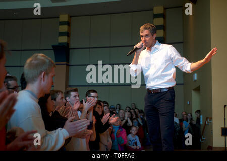 State College, Pennsylvania, USA.  19th Mar, 2019. Beto O'Rourke visit Penn State University for a Meet and Greet with students during a March 19, 2019 campaign stop in State College, PA, USA. Credit: OOgImages/Alamy Live News Stock Photo