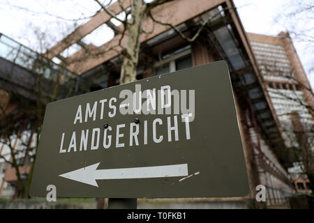 20 March 2019, North Rhine-Westphalia, Köln: The seat of the Langericht and Amtsgericht in Cologne. Photo: Oliver Berg/dpa
