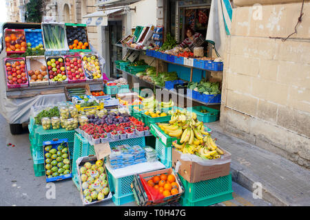 Fruit and vegetable shop in Malta Stock Photo