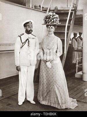King George V and Queen Mary board Medina on visit to India, 1911 Stock Photo