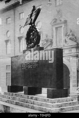 Nazism / National Socialism, propaganda, memorial at the Feldherrnhalle (Field Marshals' Hall) in Munich, back, 1930s, Additional-Rights-Clearance-Info-Not-Available Stock Photo
