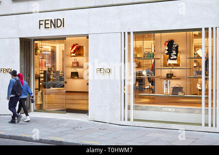 Fendi hotsell champs elysees