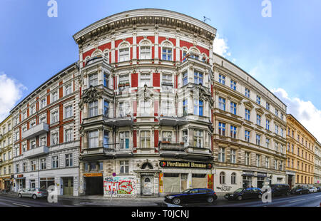 Horror house, Grunewaldstrasse 87, beauty's mountain, Berlin, Germany ...