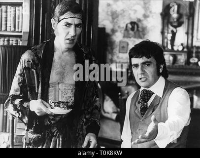 PETER COOK, DUDLEY MOORE, THE HOUND OF THE BASKERVILLES, 1978 Stock Photo