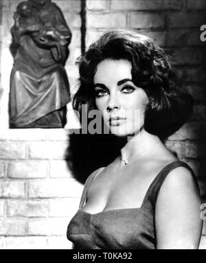 ELIZABETH TAYLOR, GIANT, 1956 Stock Photo