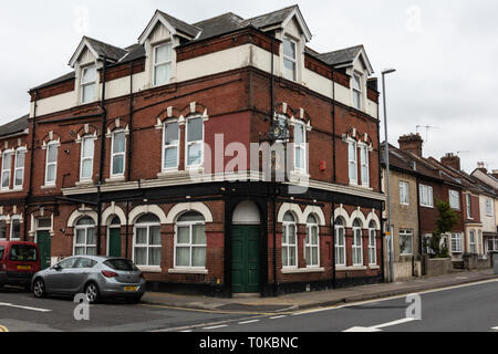 The stamshaw pub closed down now Flats Stamshaw Road Portsmouth