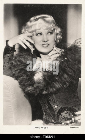 Promotional portrait of Mae West Stock Photo - Alamy