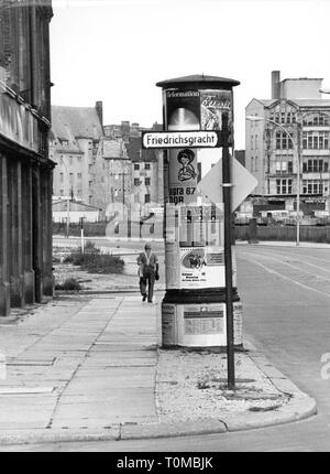 geography / travel, Germany, Berlin, streets, Kleine Gertraudenstrasse, corner Friedrichskracht, 1967, Additional-Rights-Clearance-Info-Not-Available Stock Photo