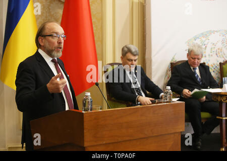 Kiev, Canton Fair in Kiev. 20th Mar, 2019. Gennady Chizhikov (1st L), president of the non-governmental Ukrainian Chamber of Commerce and Industry, addresses the promotion conference for the 125th Canton Fair in Kiev, Ukraine on March 20, 2019. The 125th Canton Fair will be held in Guangzhou, capital of south China's Guangdong Province between April 15 and May 5, which is expected to draw more than 25,000 exhibitors and about 200,000 buyers from some 200 countries and regions. Credit: Sergey/Xinhua/Alamy Live News Stock Photo