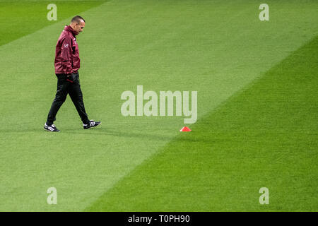 Madrid, Spain. 21st March, 2019. Venezuela's coach Rafael Dudamel during a training session ahead of friendly match against Argentina National Football Team, at Wanda Metropolitano Stadium. Credit: Marcos del Mazo/Alamy Live News Stock Photo