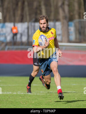 17 March 2019, North Rhine-Westphalia, Köln: Richard Stewart (Spain, 15), clipping. Fifth match of the Rugby Europe Championship 2019: Germany-Spain on 17.03.2019 in Cologne. Photo: Jürgen Kessler/dpa Stock Photo