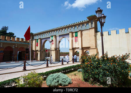 Decorated Arabesque Bereber archway next to the Mauseleum of Moulay Ismaïl Ibn Sharif , reigned 1672–1727. A UNESCO World Heritage Site .Meknes, Mekne Stock Photo