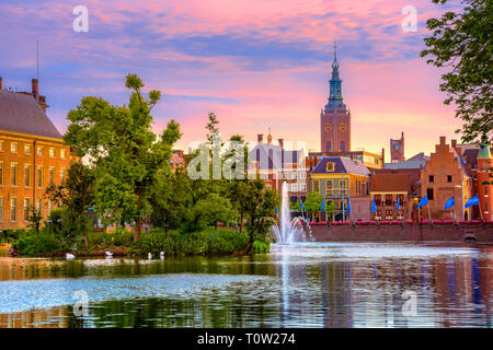 The Hofvijver Pond (Court Pond) with the Binnenhof complex in The Hague, Netherlands Stock Photo