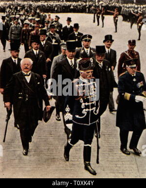 politics, parliament, Prussian State Council, opening, Berlin, 15.9.1933, coloured photograph, cigarette card, series 'Die Nachkriegszeit', 1935, Field Marshal August von Mackensen, representative, representatives, state council, politician, politicians, National Socialism, Nazi, Nazis, NSDAP, Germany, German Reich, Third Reich, people, 20th century, 1930s, politics, policy, parliament, parliaments, opening, openings, coloured, colored, post war period, post-war period, post-war years, post-war era, historic, historical, Additional-Rights-Clearance-Info-Not-Available Stock Photo