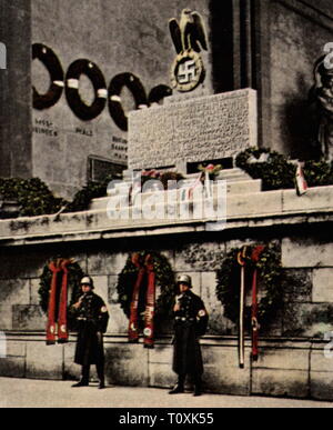 Nazism / National Socialism, propaganda, cenotaph for the killed in action of the Beer Hall Putsch of 9.11.1923 at the Feldherrnhalle (Field Marshals' Hall) in Munich, unveiled 9.11.1933, coloured photograph, cigarette card, series 'Die Nachkriegszeit', 1935, remembrance, tablet, tablets, memorial plaque, commemorative plaque, commemorative plaques, guard, guard of honour, Schutzstaffel, SS, Nazi, Nazis, NSDAP, Germany, German Reich, Third Reich, people, 20th century, 1930s, coloured, colored, post war period, post-war period, post-war years, pos, Additional-Rights-Clearance-Info-Not-Available Stock Photo