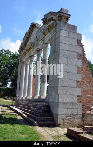 Albania, Apollonia (Illyria) archaiological site (part 1), Monument of Agonothetes Stock Photo