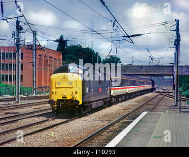 A class 55 Deltic locomotive number 55019 working an enthusiast charter at Welwyn Garden City on the 7th June 2003. Stock Photo