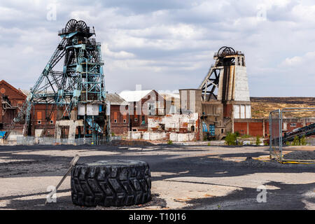 The old head gear of Hatfield colliery, South Yorkshire Stock Photo