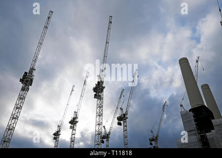 Battersea Power Station cranes construction site in Wandsworth South London SW8 England UK  KATHY DEWITT