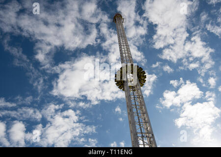Drop Tower free fall thrill ride at Canada's Wonderland amusement park ...