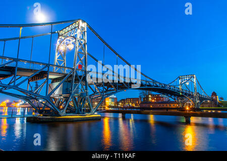 Wilhelmshaven, harbor, on the south beach, Kaiser Wilhelm Bridge, Germany, Stock Photo