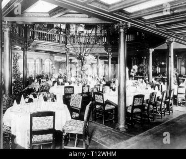 RMS Mauretania First Class Dining Saloon Stock Photo