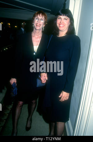 Carol Burnett with sister Los Angeles, CA 2000 ©RTBoas/ MediaPunch ...