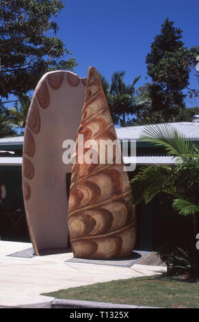 THE BIG SHELL IN GYMPIE STREET, TEWANTIN QUEENSLAND HAS STOOD PROUDLY FOR SIX DECADES. SUNSHINE COAST QUEENSLAND, AUSTRALIA. Stock Photo