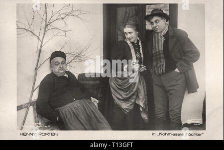 Promotional photography of Jakob Tiedtke  Henny Porten and Emil Jannings in Kohlhiesels Töchter (1919) - Silent movie era Stock Photo