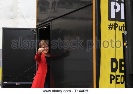 London, UK. 23rd March, 2019. . London, UK. 23rd March, 2019. The people's vote protest has ended at Westminster Westminster.Many well known speakers including Tom Watson and Nicola Sturgeon addressed the crowd this evening, calling on Prime Minister May to allow a second vote. Credit: Clearpix/Alamy Live News Credit: Clearpix/Alamy Live News Stock Photo