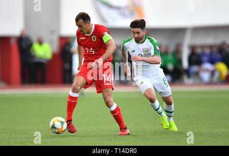 Gibraltar's Roy Chipolina (left) and Republic of Ireland 's Sean Maguire (right) battle for the ball during the UEFA Euro 2020 Qualifying, Group D match at the Victoria Stadium, Gibraltar. Stock Photo